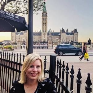 Meet your Posher, Sarah